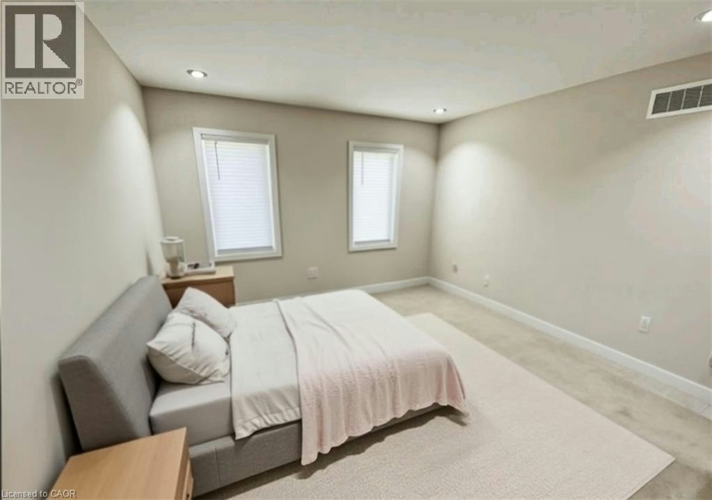319 Moorlands Crescent, Kitchener, ON, N2P 0C5 - 10