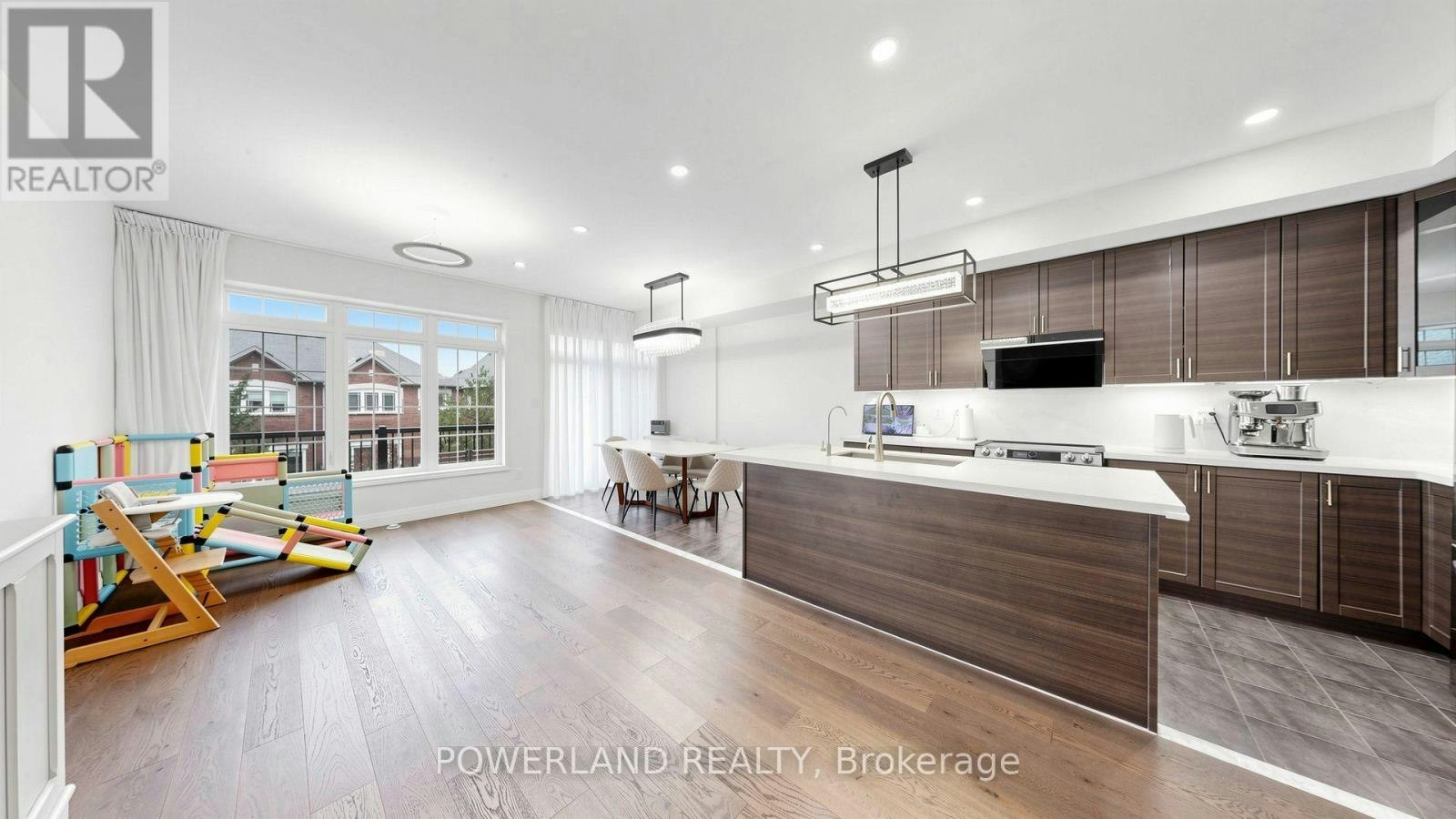 259 Dundas Way, Markham, ON, L6E 0S8 - 4