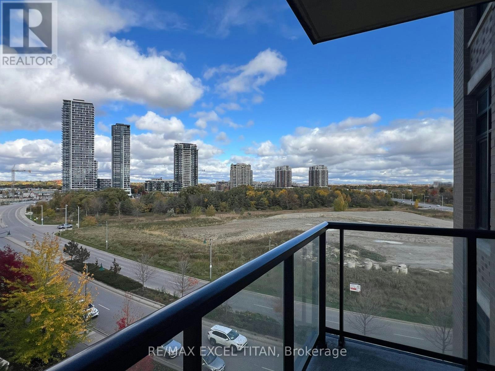 607-111 Upper Duke Crescent, Markham, ON, L6G 0C8 - 13
