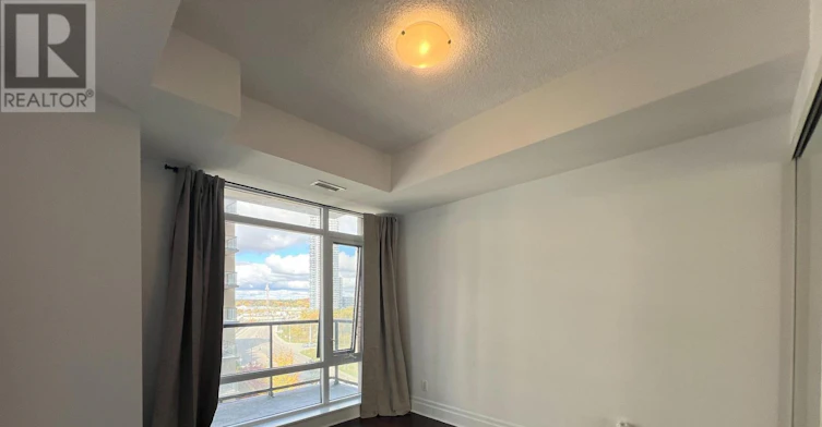 607-111 Upper Duke Crescent, Markham, ON, L6G 0C8 - 9