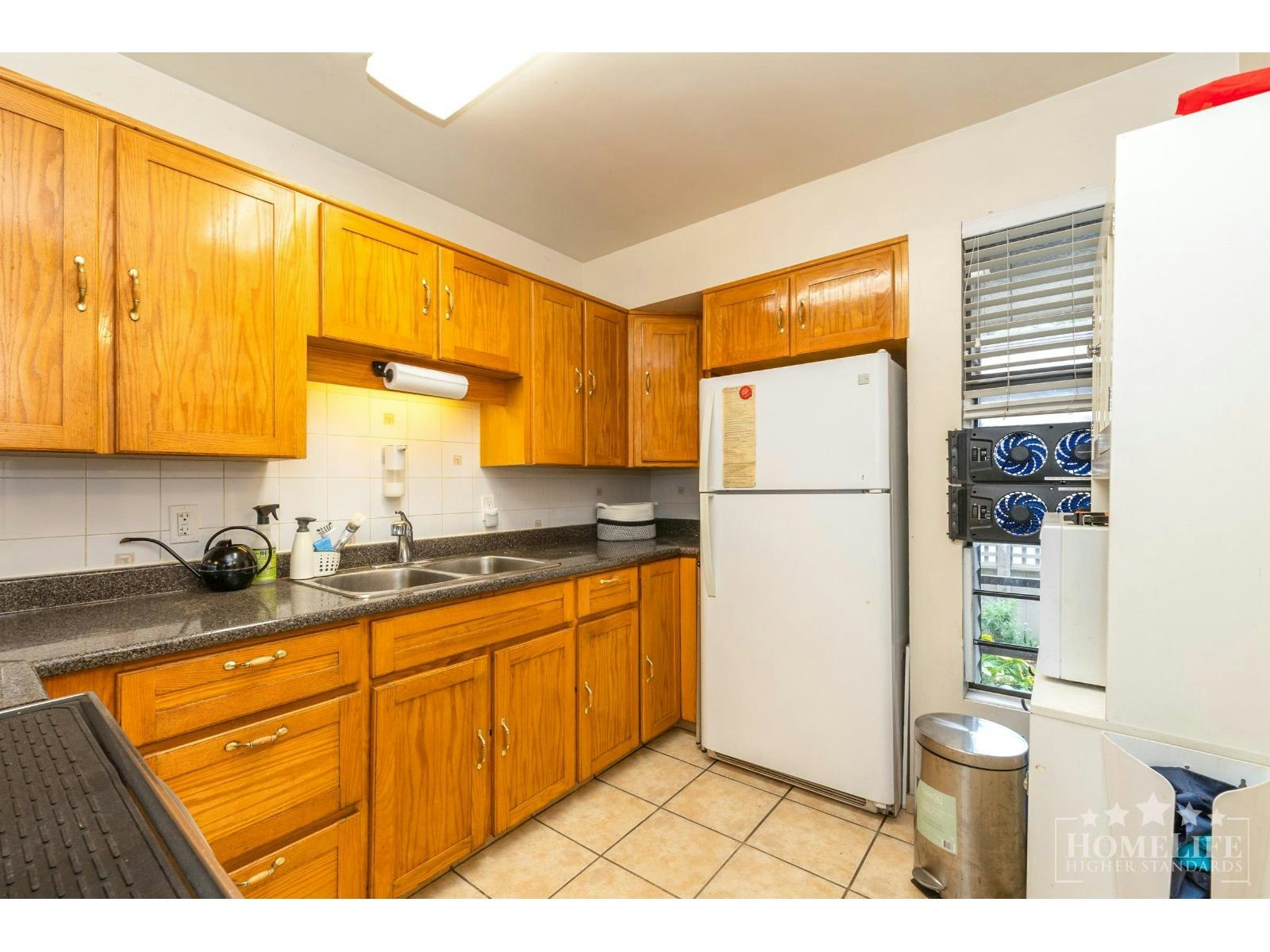 5-13755 102 Avenue, Surrey, BC, V3T 1N9 - 8