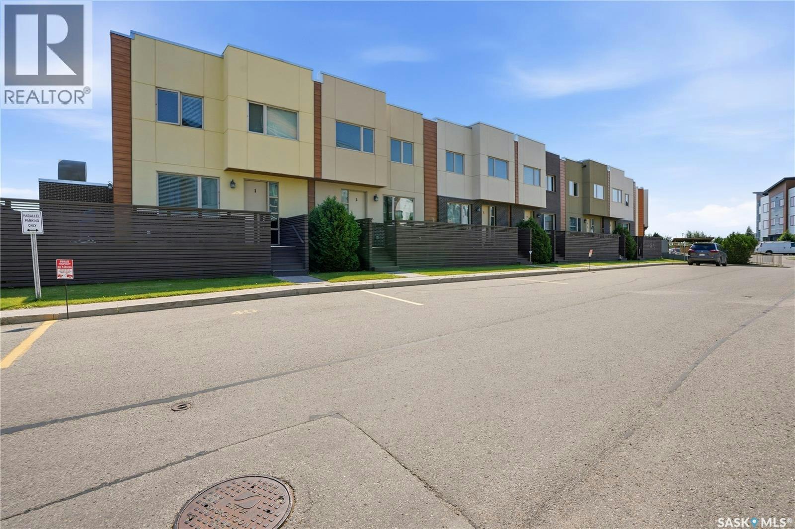 20-103 Willis Crescent, Saskatoon, SK, S7T 0X9