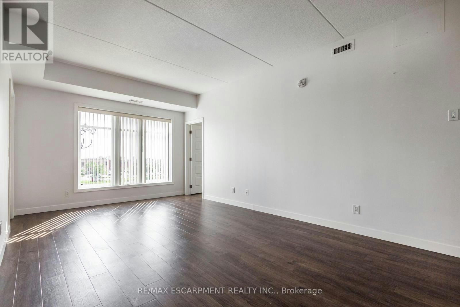 306-175 Commonwealth Street, Kitchener, ON, N2E 0G5 - 13