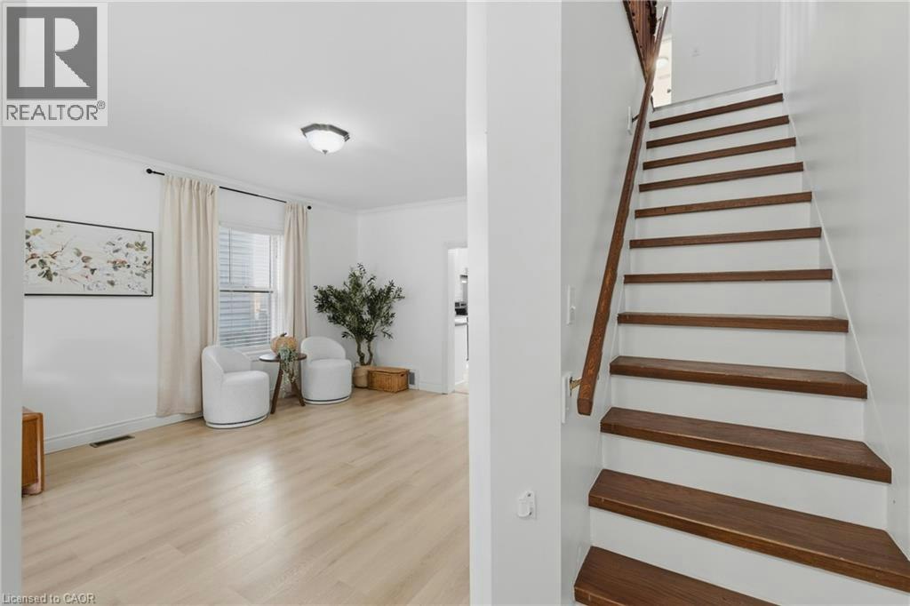 126 Niagara Street, Hamilton, ON, L8L 6A7 - 7