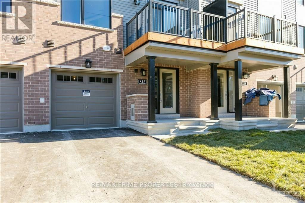 818 Glissade Grove E, Ottawa, ON, K4A 5R5 - 2