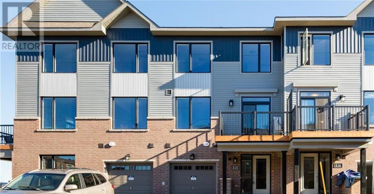 818 Glissade Grove E, Ottawa, ON, K4A 5R5