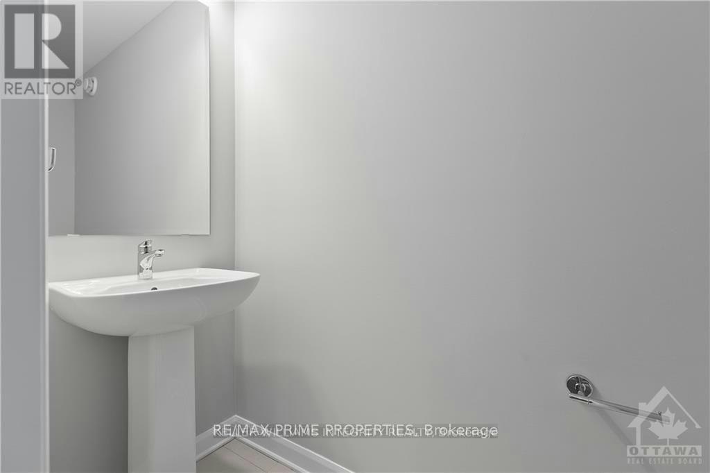 818 Glissade Grove E, Ottawa, ON, K4A 5R5 - 13