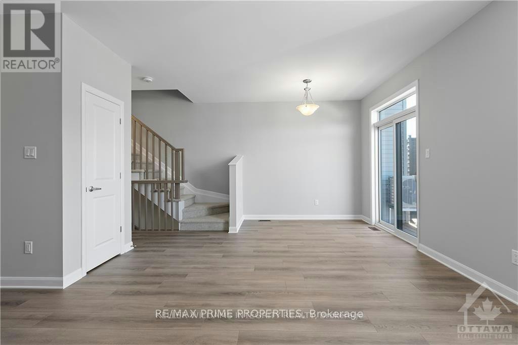 818 Glissade Grove E, Ottawa, ON, K4A 5R5 - 7