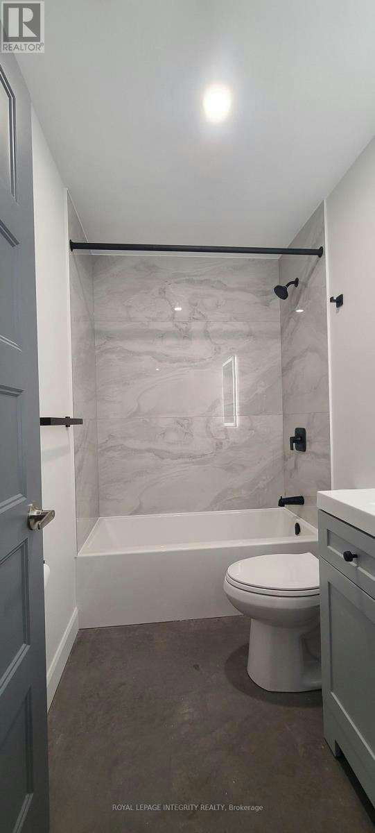A-398 Marguerite Avenue, Ottawa, ON, K1L 7W6 - 11