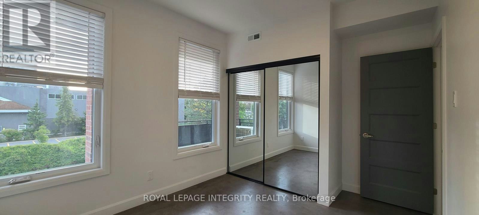 A-398 Marguerite Avenue, Ottawa, ON, K1L 7W6 - 8