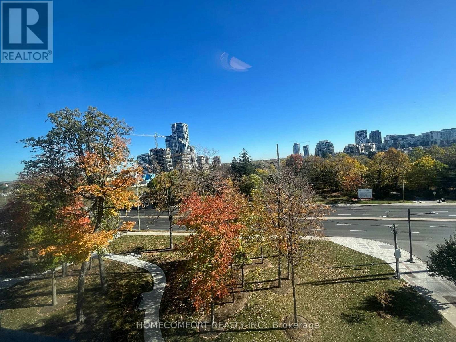 719-8 Cedarland Drive, Markham, ON, L6G 0H4
