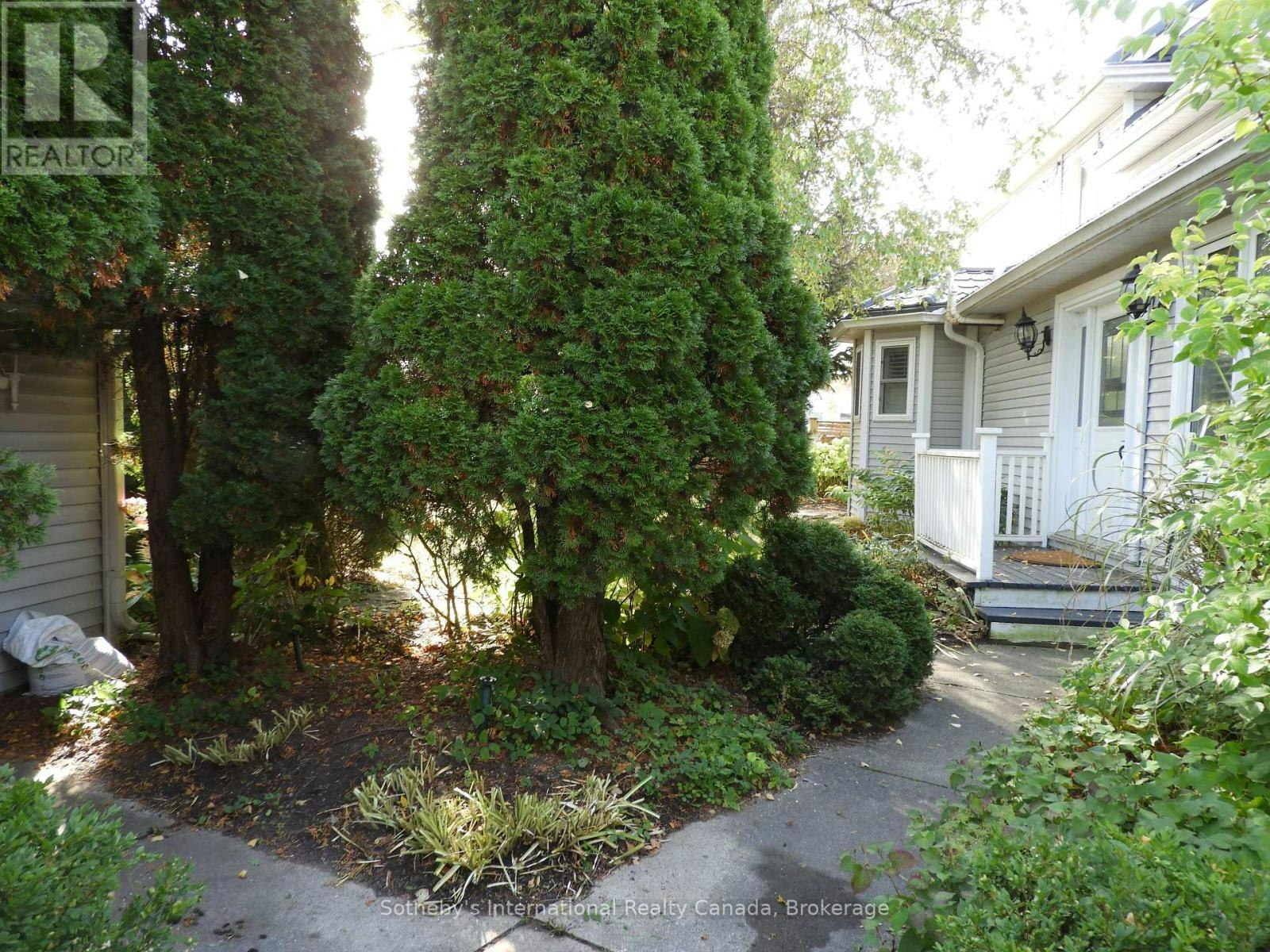 77 Fourth Street W, Collingwood, ON, L9Y 1R5 - 2