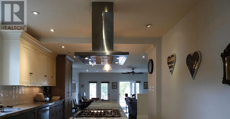 77 Fourth Street W, Collingwood, ON, L9Y 1R5 - 5