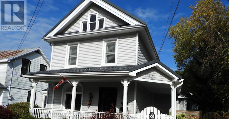 77 Fourth Street W, Collingwood, ON, L9Y 1R5