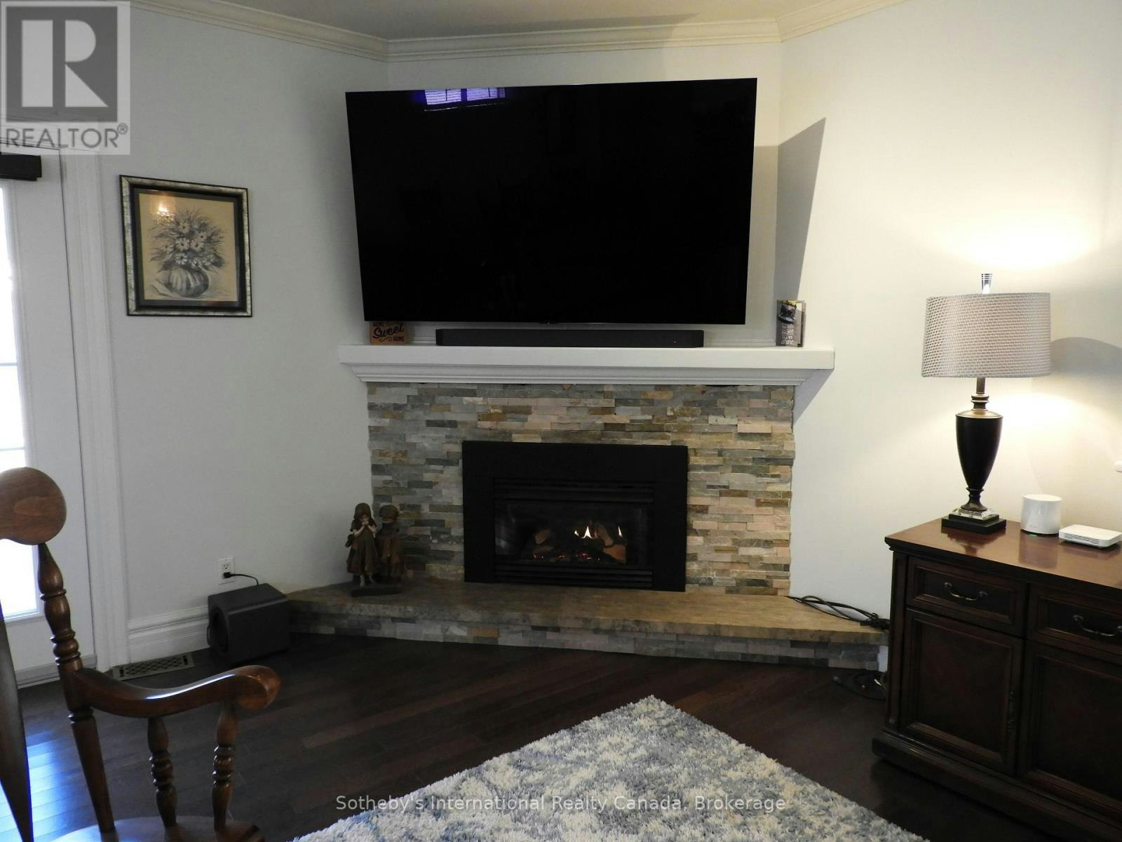 77 Fourth Street W, Collingwood, ON, L9Y 1R5 - 11