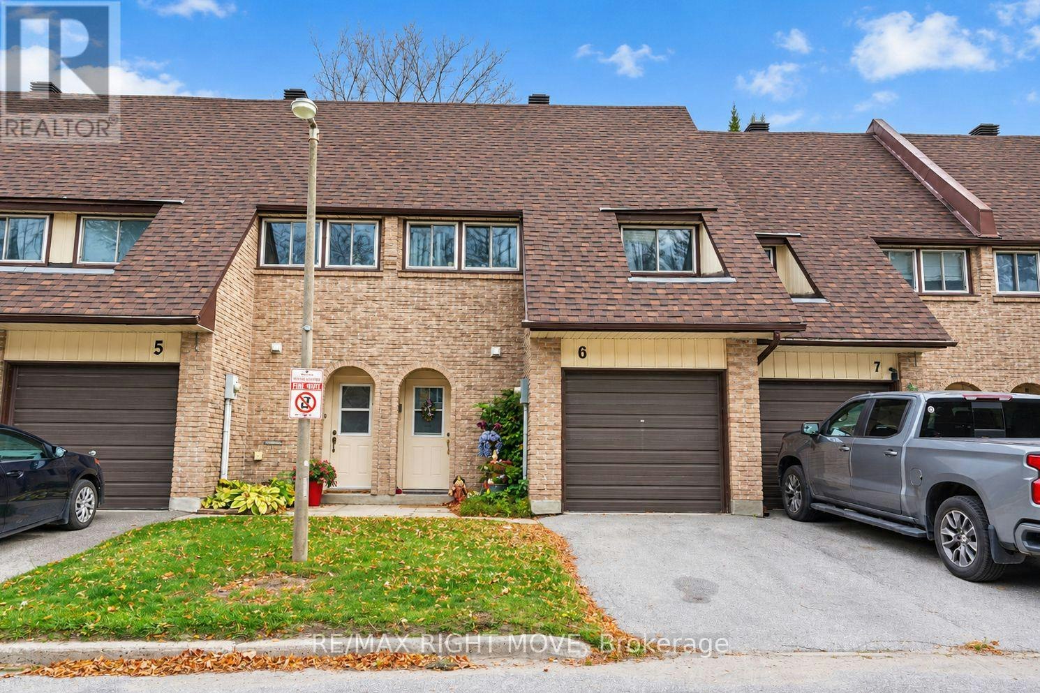 6-67 Fittons Road E, Orillia, ON, L3V 2J2
