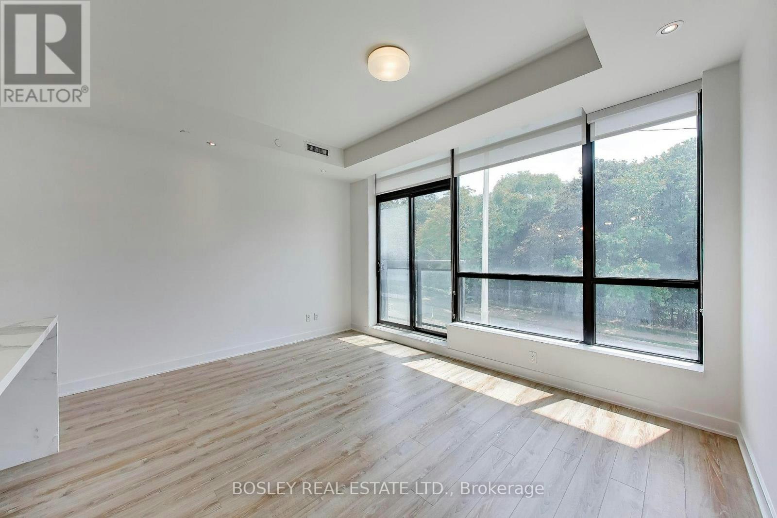 210-1990 Bloor Street W, Toronto, ON, M6P 3L1 - 9