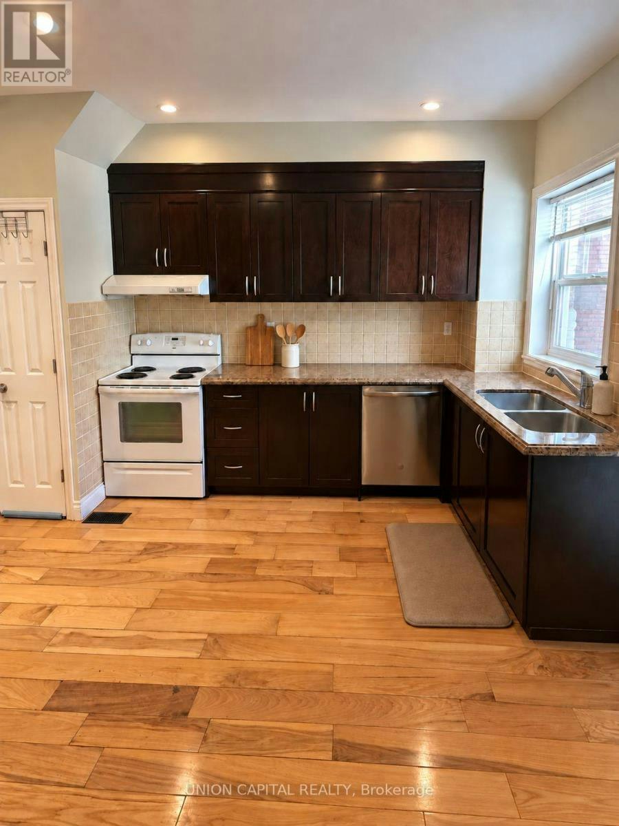 MAIN-84 Runnymede Road, Toronto, ON, M6S 2Y3
