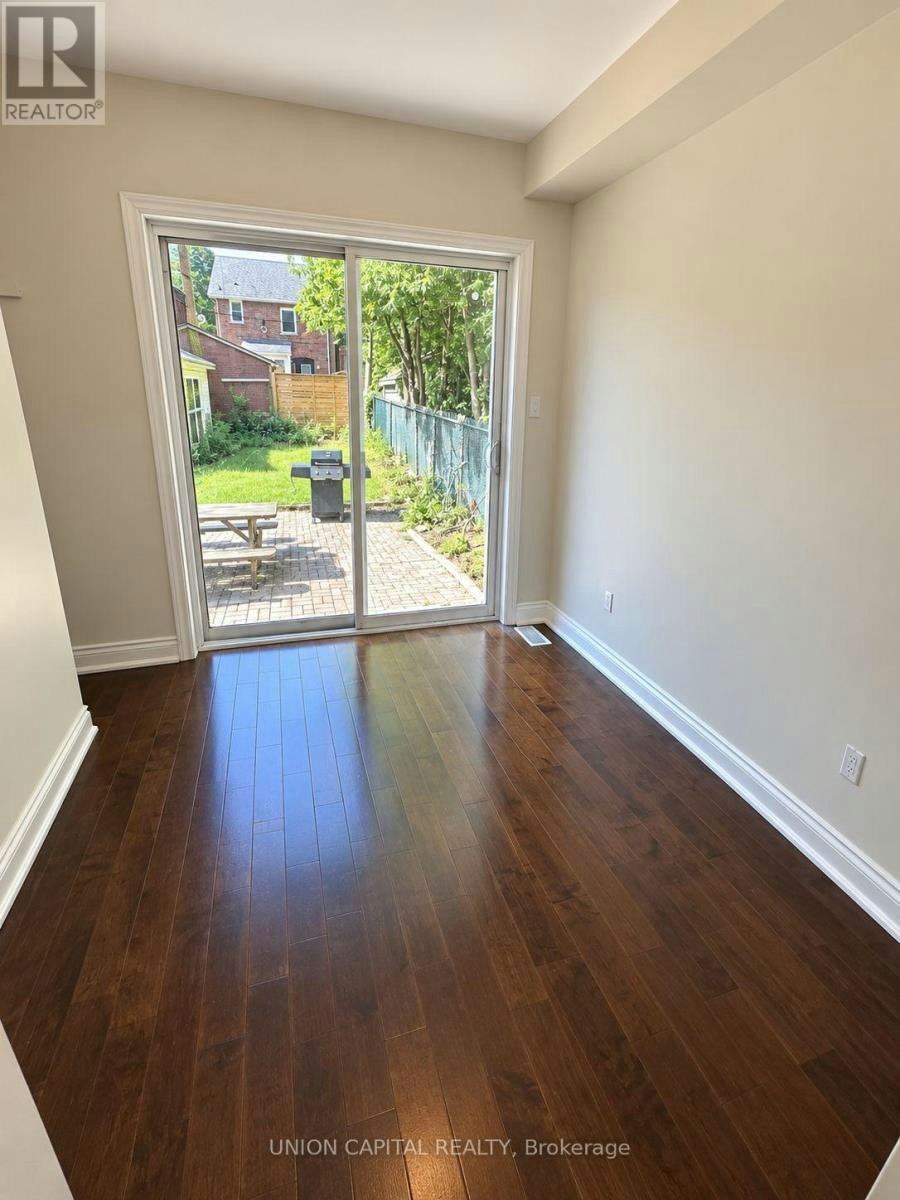 MAIN-84 Runnymede Road, Toronto, ON, M6S 2Y3 - 6