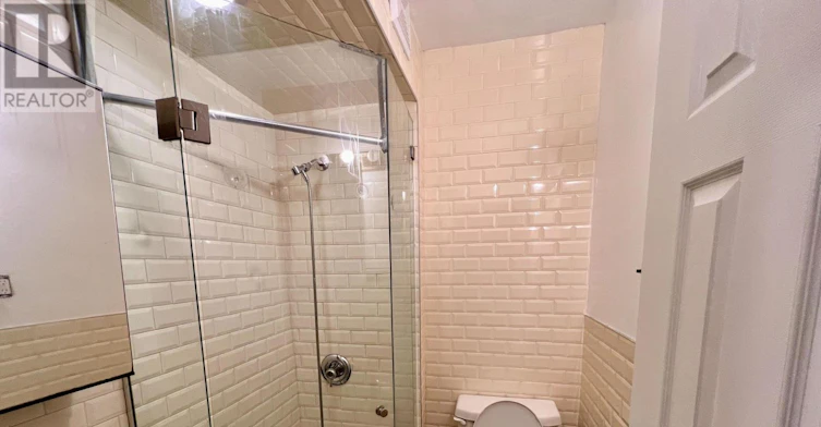 2-952 Scarlett Road, Toronto, ON, M9P 2V6 - 8