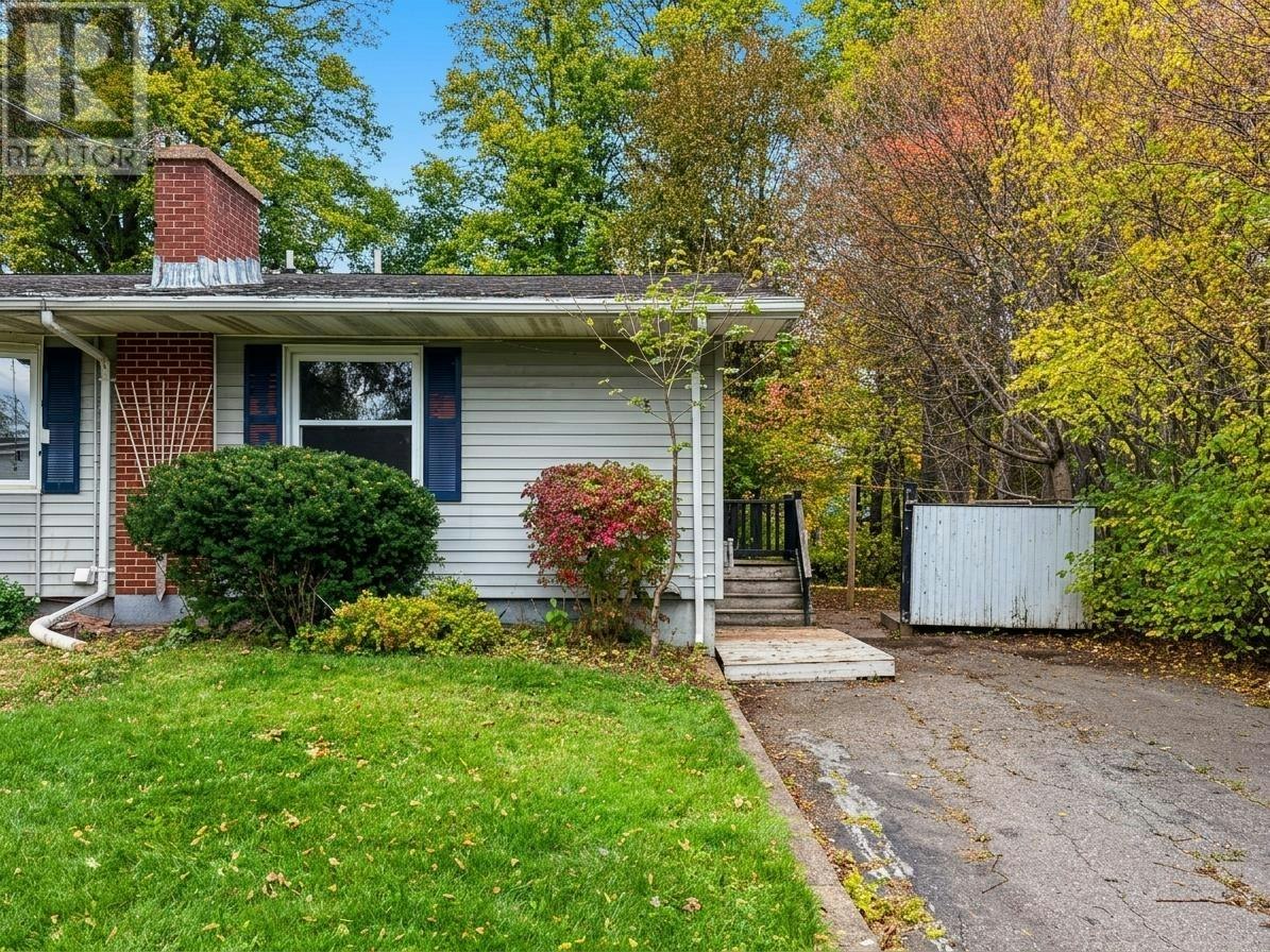 5 Jubilee Drive, Charlottetown, PE, C1A 2L2