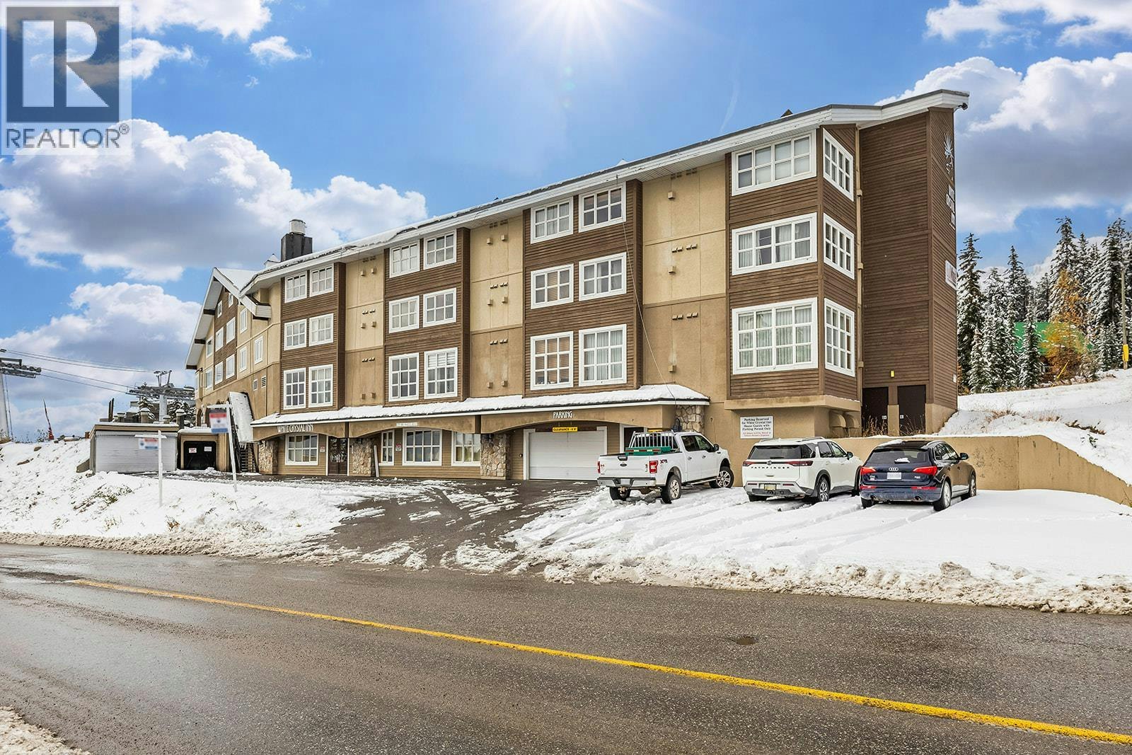 303-5275 Big White Road - 3