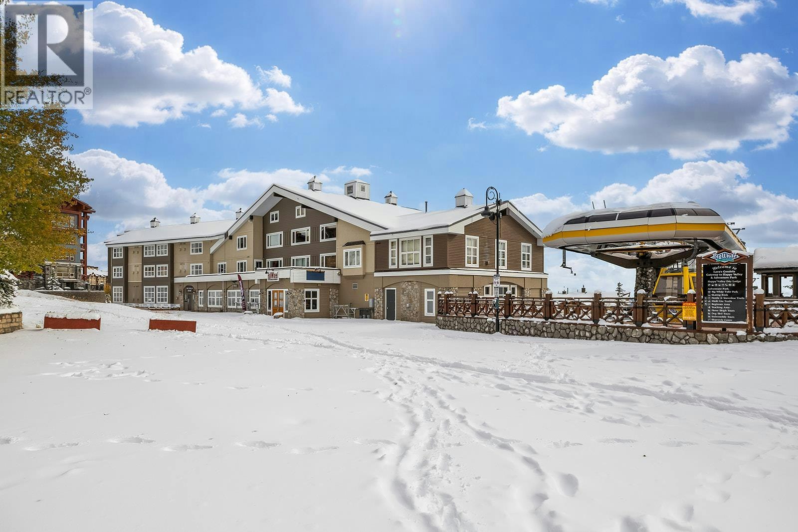 303-5275 Big White Road - 5