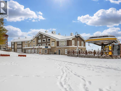 303-5275 Big White Road - 5