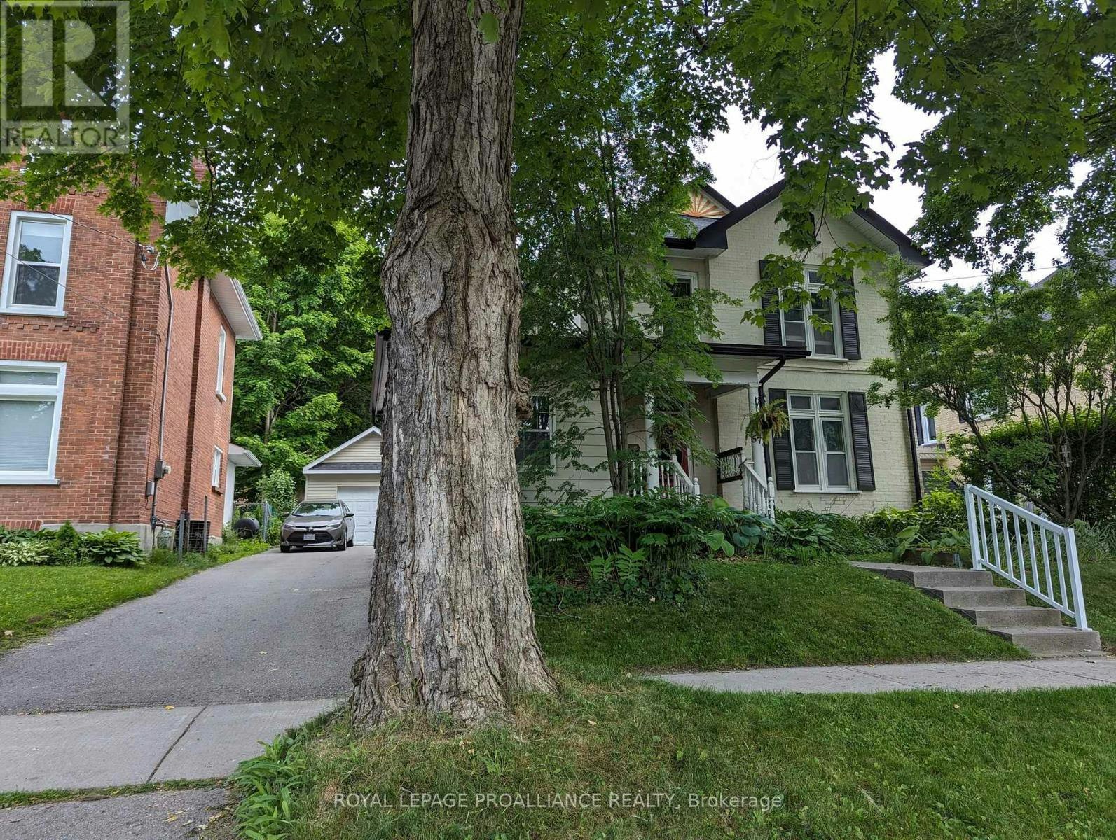 573 Homewood Avenue, Peterborough, ON, K9H 2N4 - 10