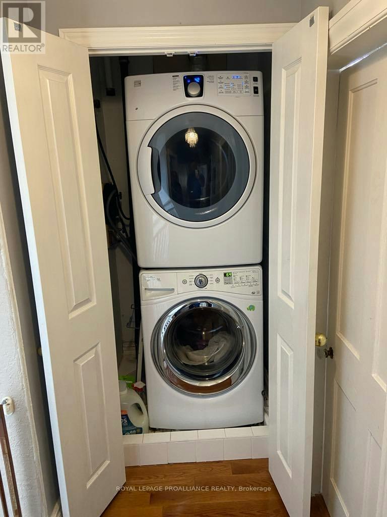 573 Homewood Avenue, Peterborough, ON, K9H 2N4 - 9