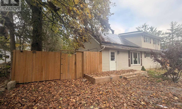 11 Edgewood Drive