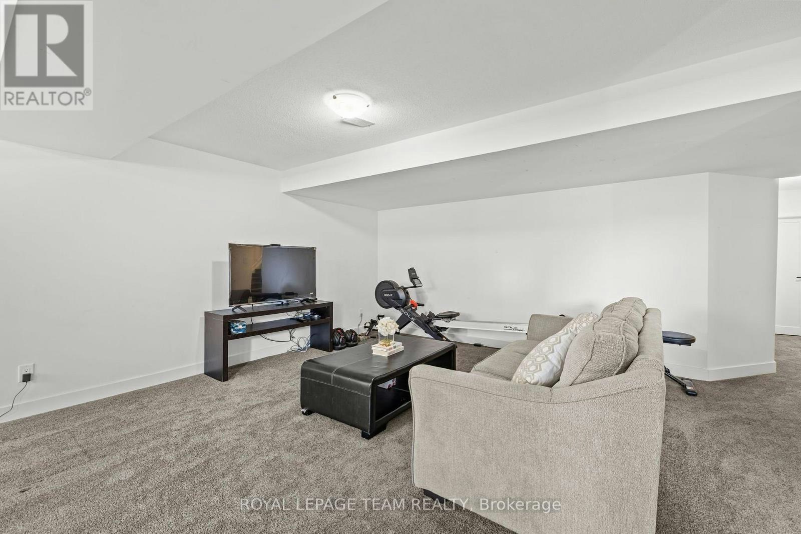 3328 Findlay Creek Drive, Ottawa, ON, K1T 0V2 - 28