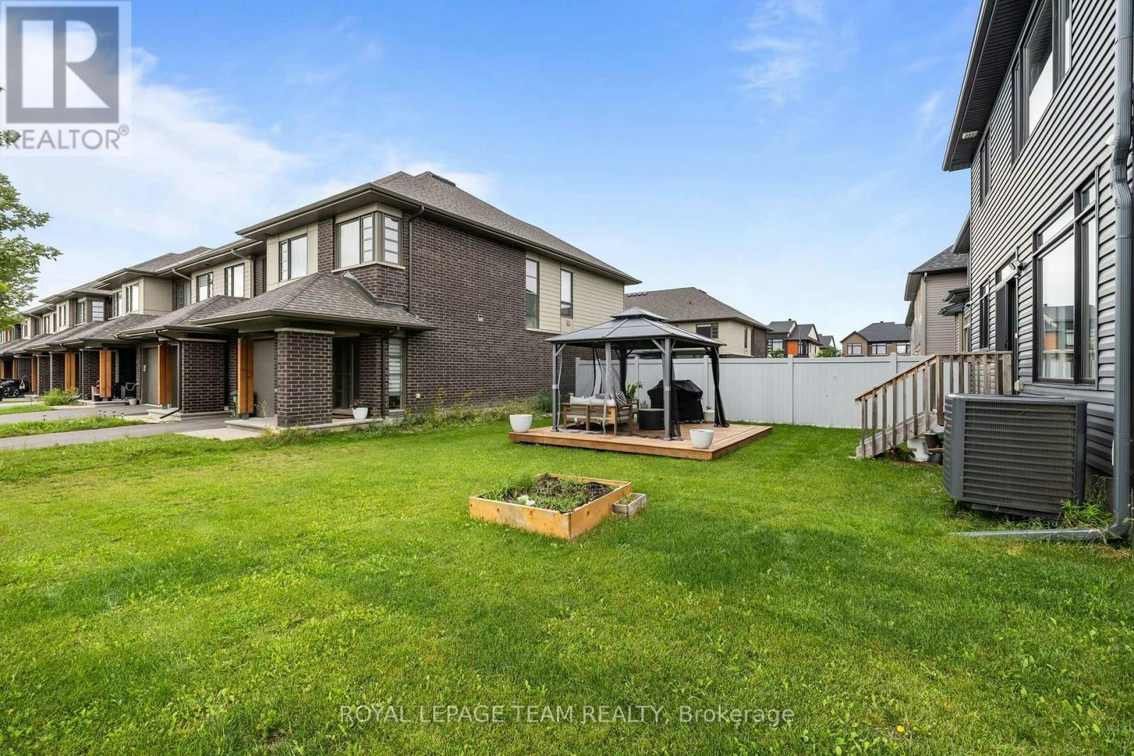 3328 Findlay Creek Drive, Ottawa, ON, K1T 0V2 - 34