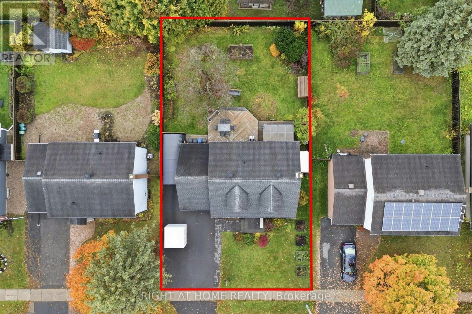 828 Eastvale Drive, Ottawa, ON, K1J 7A4 - 28