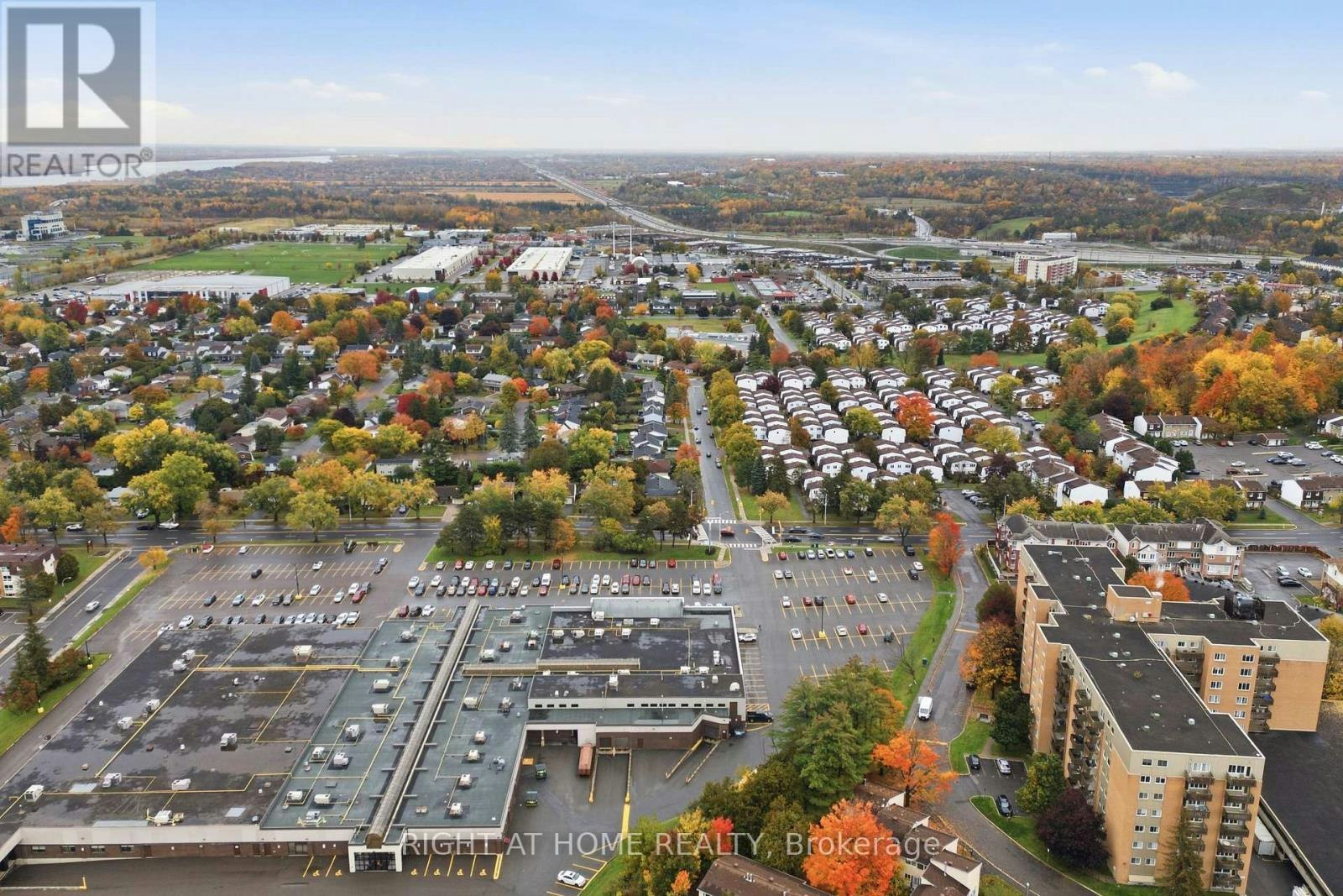 828 Eastvale Drive, Ottawa, ON, K1J 7A4 - 33