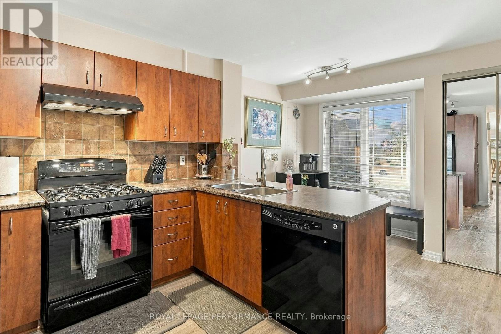50-80 Brentmore Private, Ottawa, ON, K4A 0B7 - 3