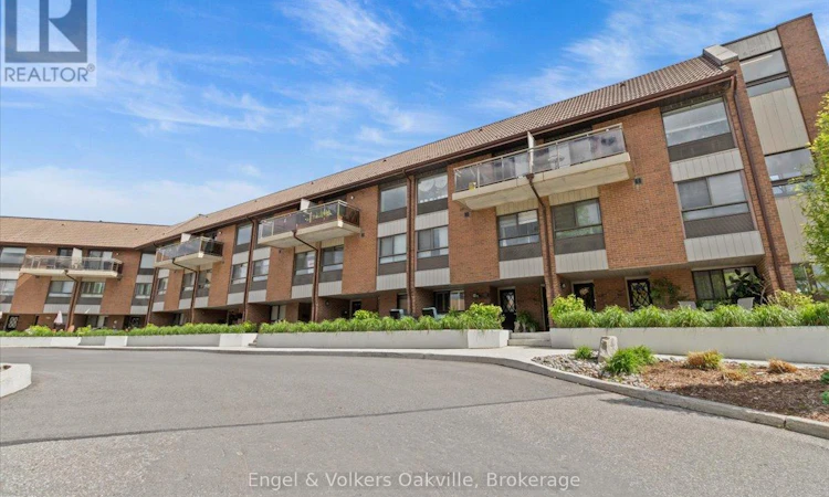 625-1000 Cedarglen Gate
