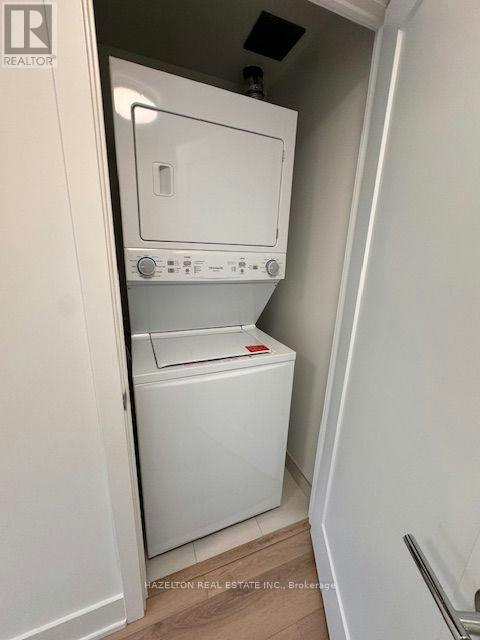 204-8 Manor Road W, Toronto, ON, M4S 0E6 - 12