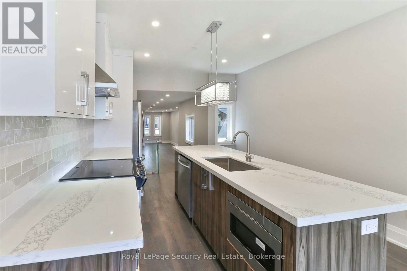 2ND-136 Markham Street, Toronto, ON, M6J 2G5 - 15
