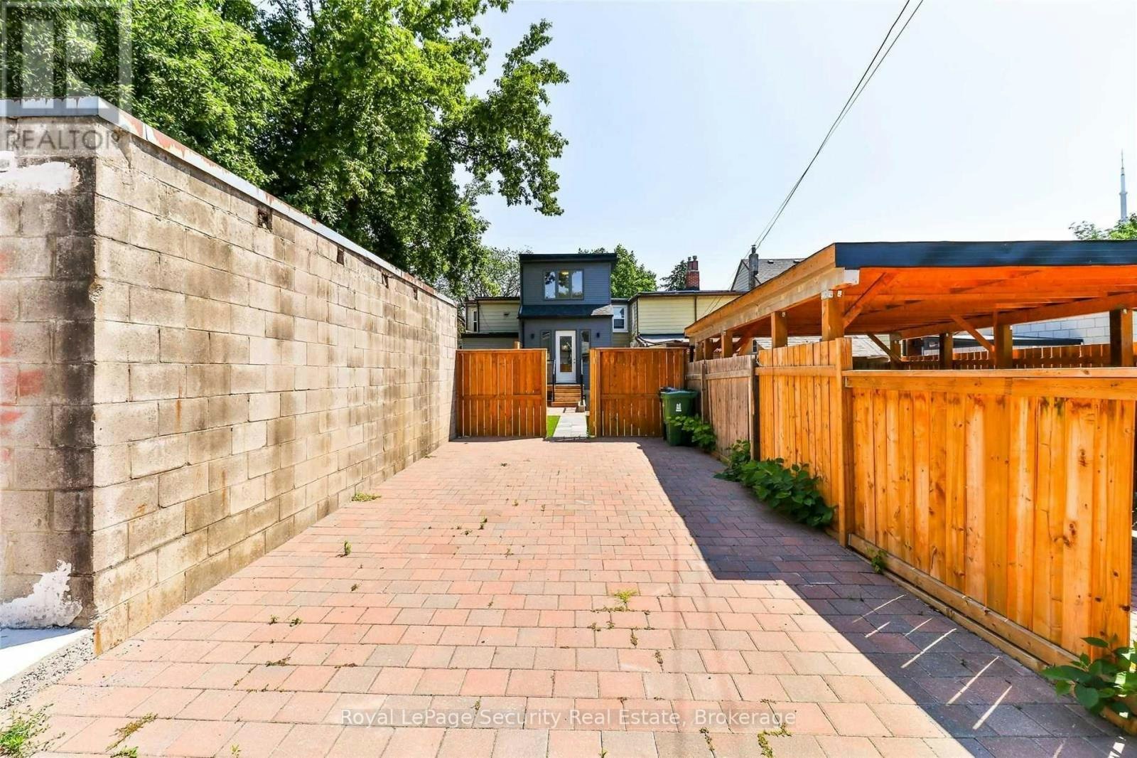 2ND-136 Markham Street, Toronto, ON, M6J 2G5 - 37