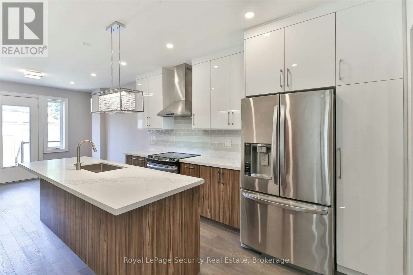 2ND-136 Markham Street, Toronto, ON, M6J 2G5 - 11