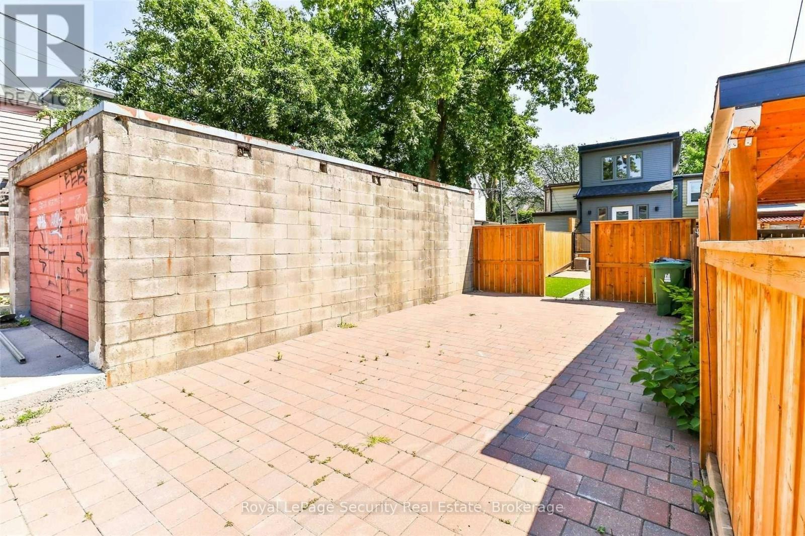 2ND-136 Markham Street, Toronto, ON, M6J 2G5 - 38