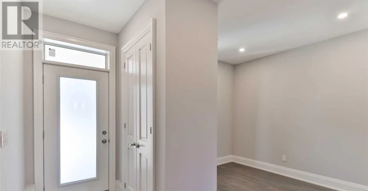 2ND-136 Markham Street, Toronto, ON, M6J 2G5 - 3