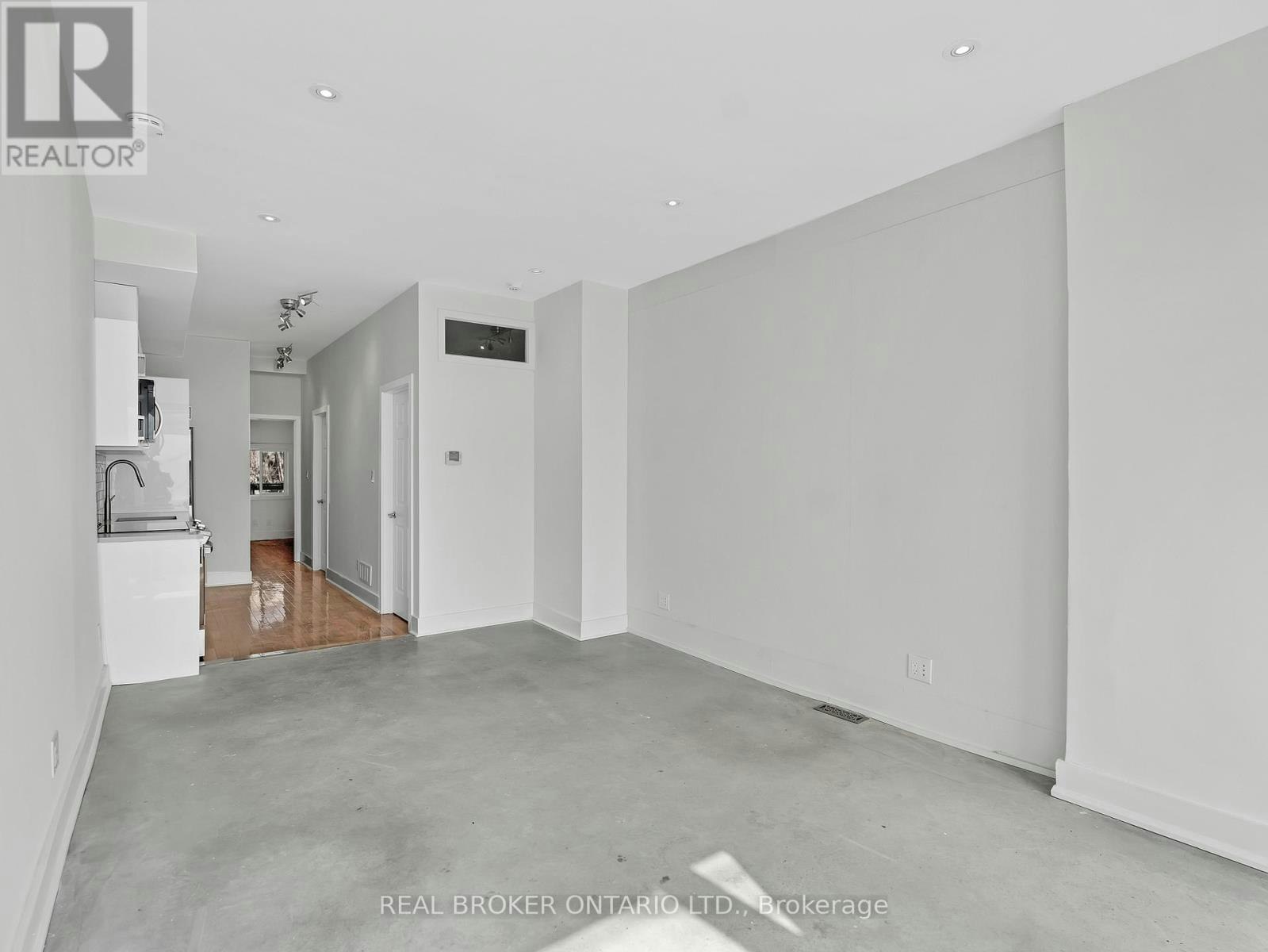 MAIN FL-1928 Gerrard Street E, Toronto, ON, M4L 2C1 - 5