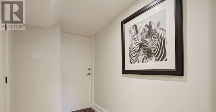 2-164 Maurice Drive, Oakville, ON, L6K 2W9 - 39