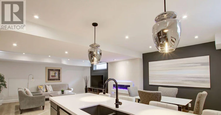 2-164 Maurice Drive, Oakville, ON, L6K 2W9 - 9