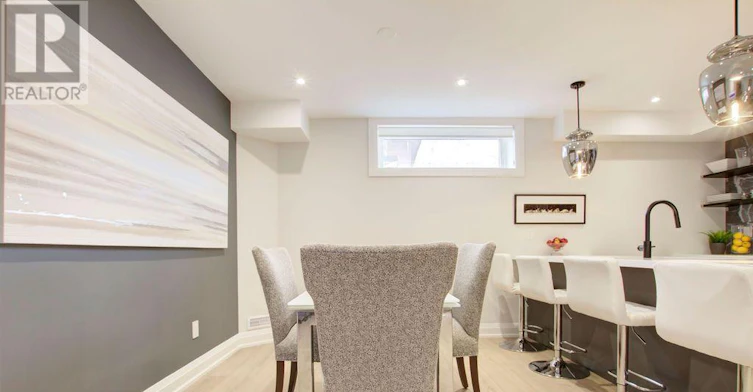2-164 Maurice Drive, Oakville, ON, L6K 2W9 - 14