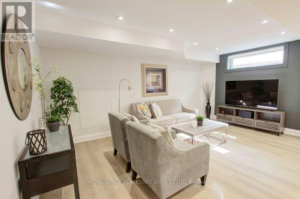 2-164 Maurice Drive, Oakville, ON, L6K 2W9 - 20