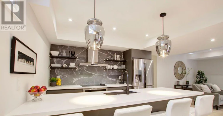 2-164 Maurice Drive, Oakville, ON, L6K 2W9 - 3