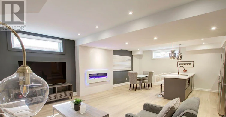2-164 Maurice Drive, Oakville, ON, L6K 2W9 - 18